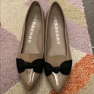 Burberry flats